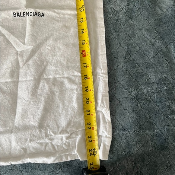 Balenciaga white tall dust bag - Picture 3 of 3